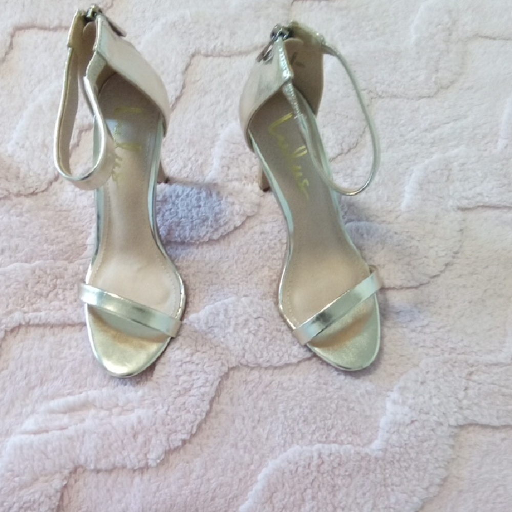 Lulu's Shimmering Silver Heels